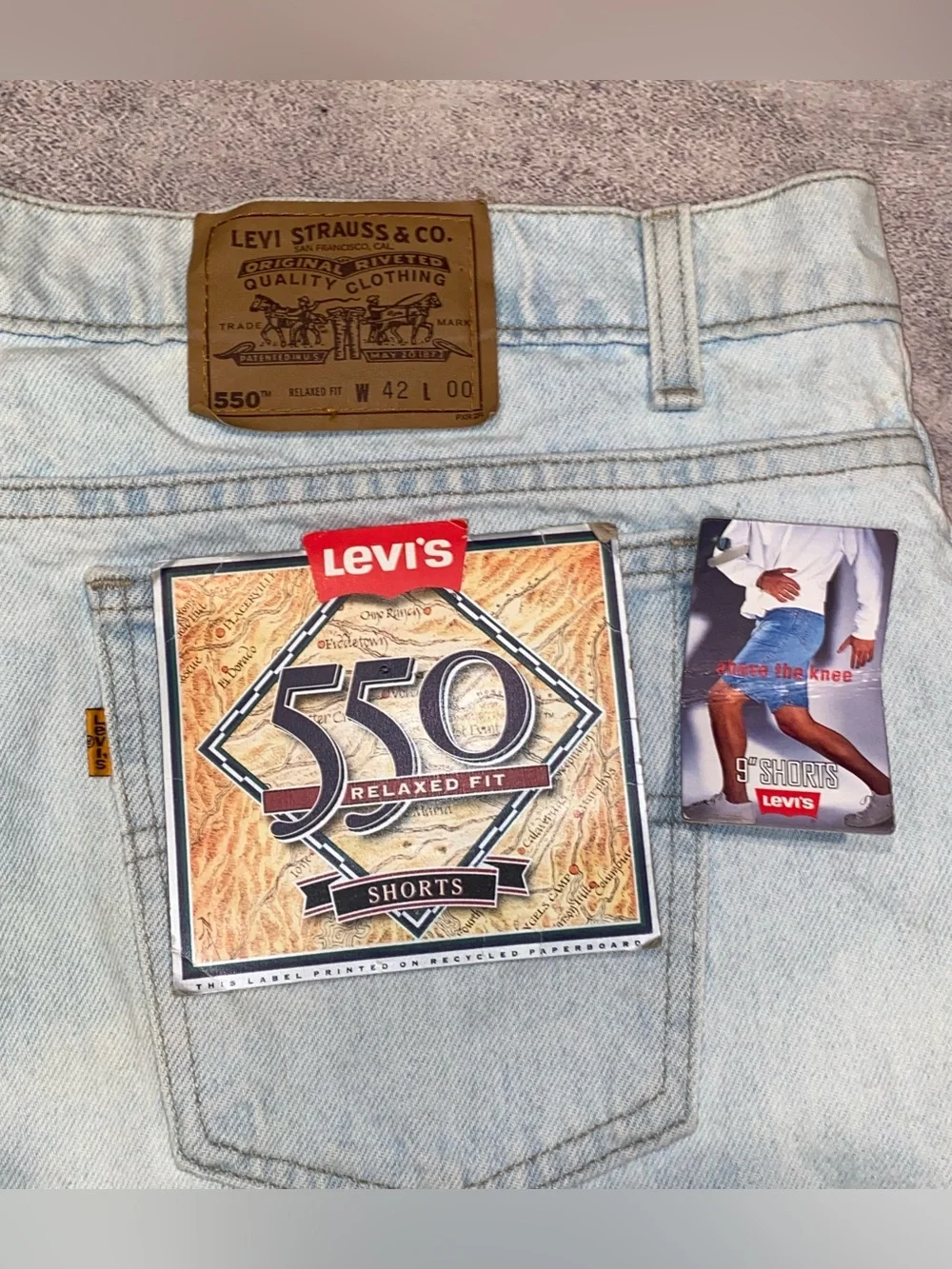 NWT 90s Levi’s Made In USA Orange Tab 550 Denim Jeans Shorts 42 Relaxed Vintage